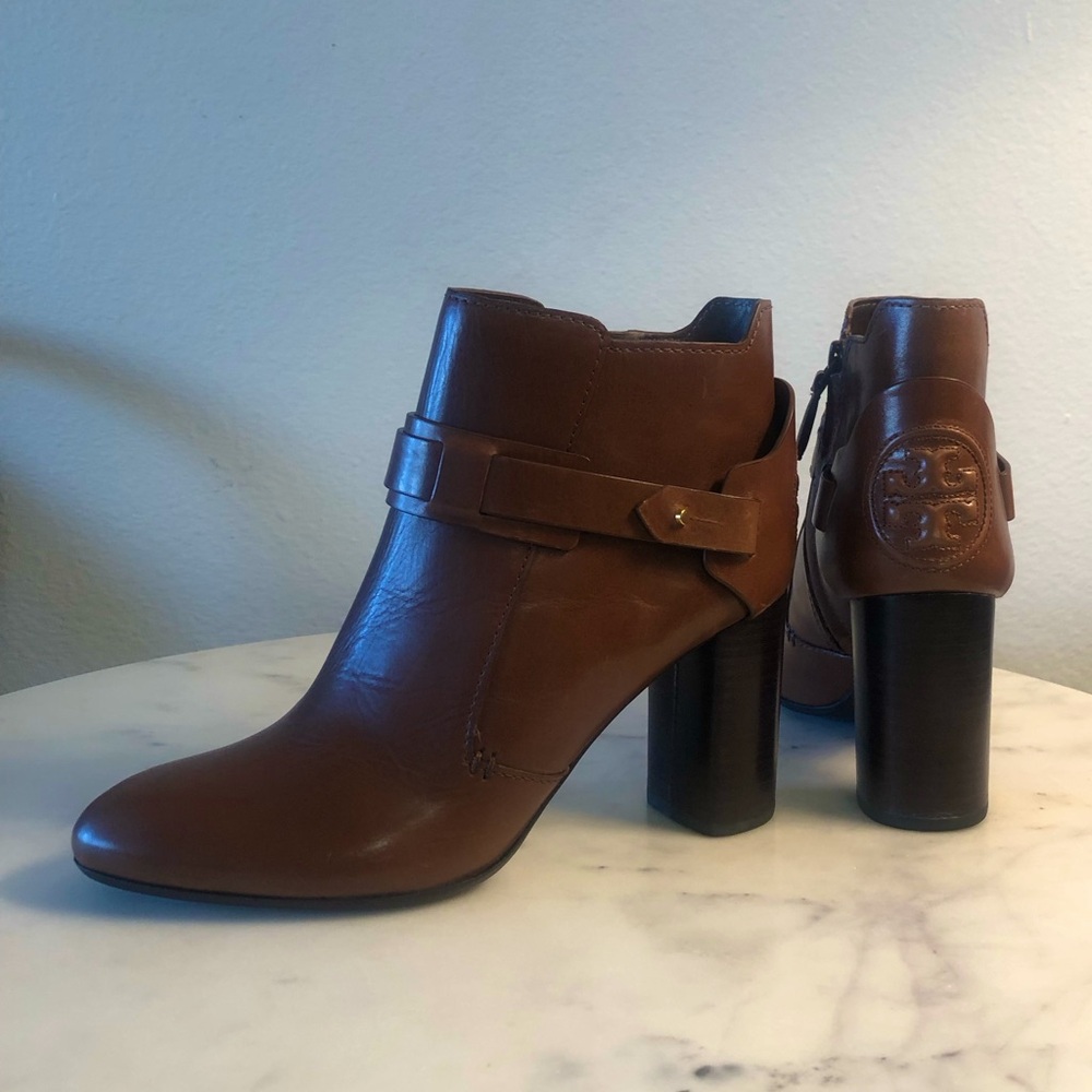 Tory Burch Colton Bootie - Almond - Brand New in Box